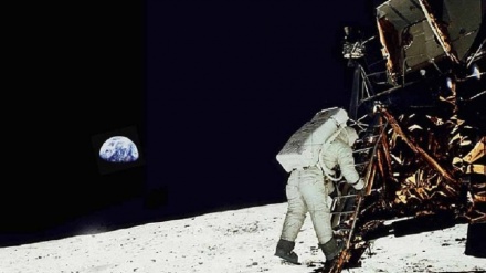 宇宙旅行者に日本人、今年末にソユーズでISSへ