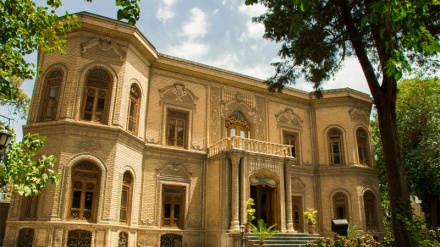 美丽伊朗——德黑兰的玻璃和陶瓷博物馆（Abgineh）