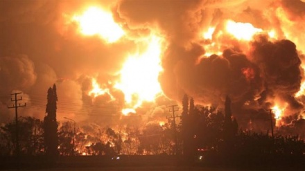 Five injured, hundreds evacuated after blaze at Indonesia oil refinery