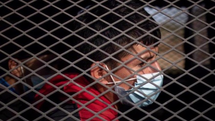 Supreme Court allows revival of Trump-era ‘remain in Mexico’ asylum policy