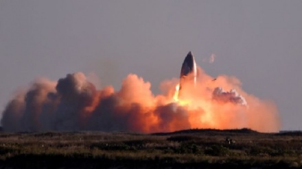 דגם ספינת החלל של SpaceX נחת בטקסס והתפוצץ אחרי כמה דקות