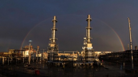 افتتاح سه پروژه  5/6 میلیارد دلاری نفتی ایران باوجود فشار حداکثری