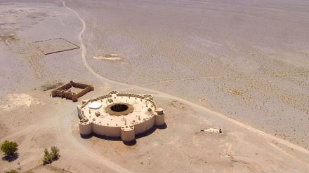 Iran da vedere: caravanserraglio Zaynoddin di Yazd + FOTO 