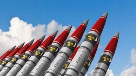 英が核弾頭の保有数増加の意向