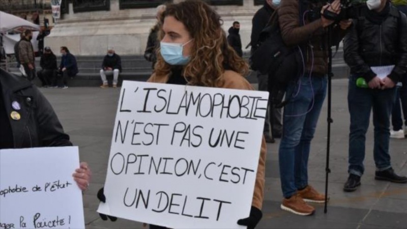 Franceses vuelven a denunciar proyecto de ley antislámico