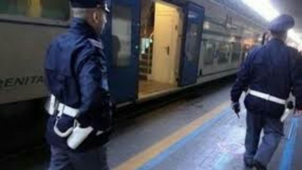 Italia, migranti picchiati sul treno: si apre inchiesta 