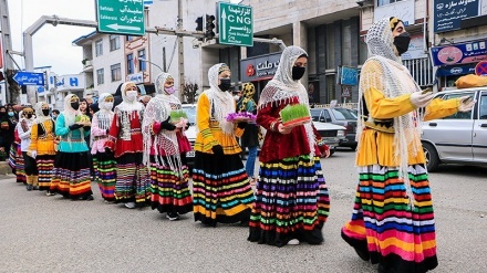 Karnaval Menyambut Nowruz di Gilan, Iran