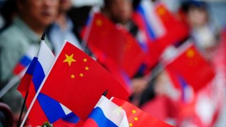 Ռուսաստանն ու Չինաստանն ուս-ուսի տված պայքարում են «քաղաքական վիրուսի» դեմ: ՉԺՀ ԱԳՆ