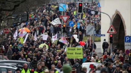 Europa tra nuove misure e nuove proteste anti Lockdown