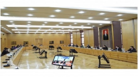 HÖKÜMETARA TÜRKMEN-RUS TOPARYNYŇ ÇÄKLERINDÄKI SÖWDA WE MAÝA GOÝUMLARYNA GOLDAW BERMEK BOÝUNÇA ÝOKARY DEREJELI TOPARYŇ MEJLISI GEÇIRILDI