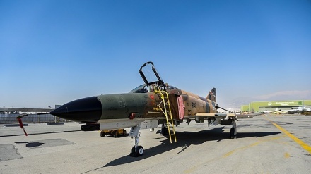 ইরানি সেনাবাহিনীতে যুক্ত হলো উন্নতমানের সামরিক যুদ্ধবিমান ও হেলিকপ্টার