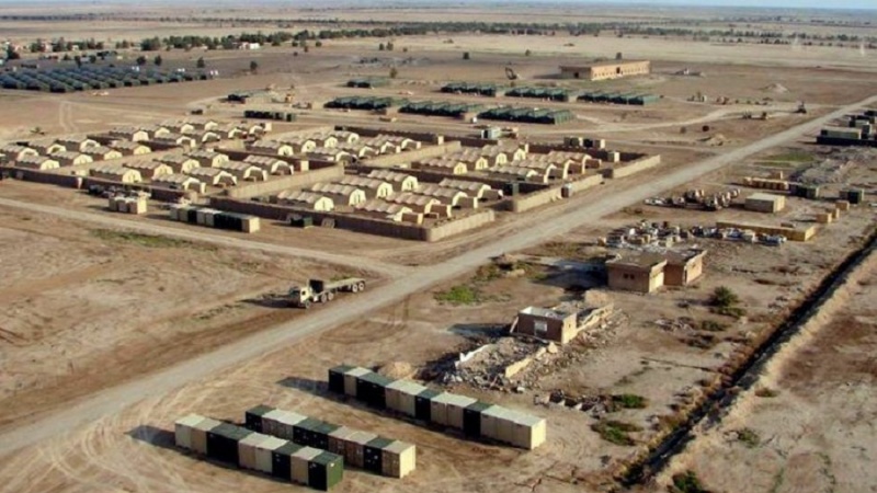 خروج گروهی از نظامیان آمریکایی از پایگاه هوایی «عین الاسد» در «الانبار