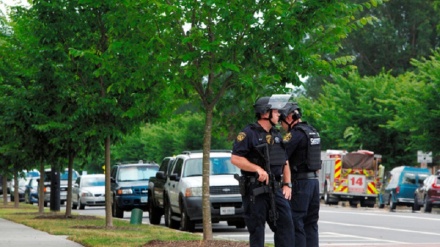米バージニアビーチで、銃撃が連続発生　１０人死傷