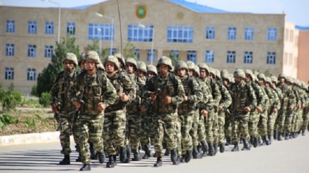 阿塞拜疆共和国武装部队演习