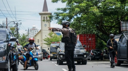 Shpërthim në një kishë në Indonezi
