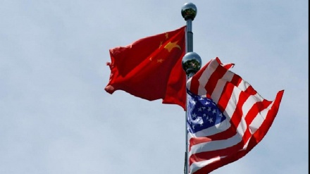 中国代表团抵达美国阿拉斯加州