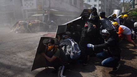 UN ‘concerned’ over cordoning of anti-coup protesters in Myanmar's largest city
