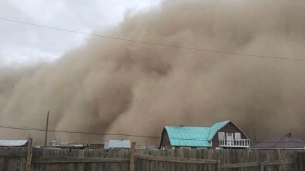 モンゴルで黄砂により6人が死亡、80人以上が行方不明