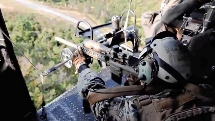 沖縄駐留米軍が、ヘリから地上狙う射撃訓練をツイッターに投稿