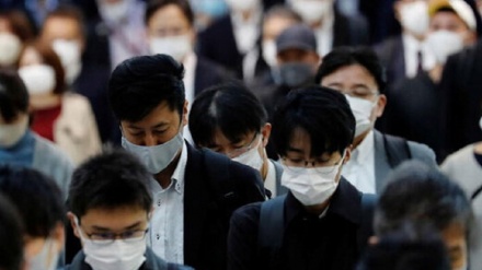 日本で大阪の300人を含む2020人が新たにコロナ感染、35人が死亡