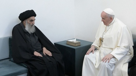 Paus Fransiskus Temui Ayatullah Sistani