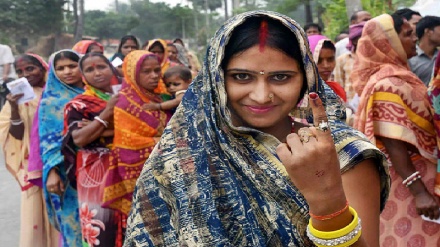 भारत, लोकसभा चुनावों का एलान, पार्टियों ने कसी कमर