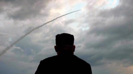 Pied de nez balistique de Kim