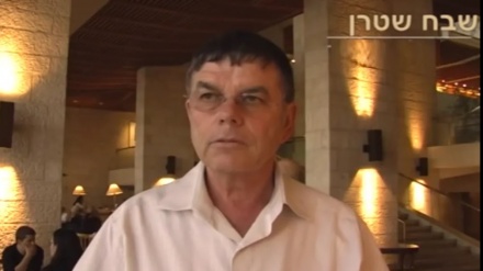 ח