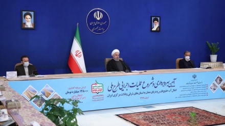 Ruhani: Projekti për transferimin e ujit nga Gjiri Persik, krijon një zhvillim të madh në lindje të Iranit
