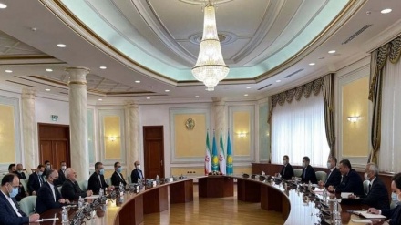 گسترش همکاری‌ها، محور دیدار وزرای خارجه ایران و قزاقستان 