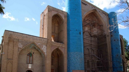 Iran: antichi manoscritti coranici al Museo di Ahar + FOTO