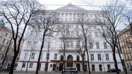 美国反对取消伊朗的所有经济制裁