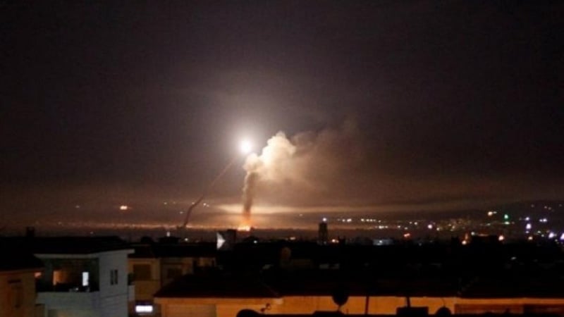 Suriye hava savunmasının Siyonist rejimin füze saldırılarına karşı koyması