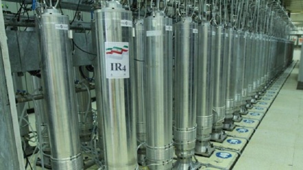 IAEAが、イラン中部ナタンズ核施設への最新鋭遠心分離機の設置を確認