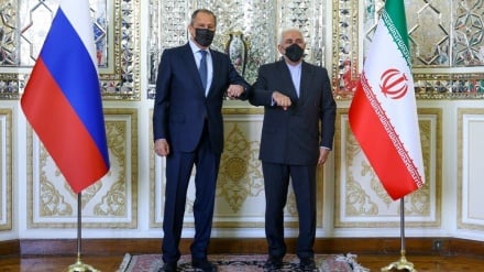 Зариф: Необходимо, чтобы США немедленно вернулись к выполнению обязательств по СВПД и сняли санкции с Ирана 