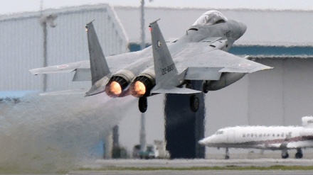 普天間に戦闘機4機飛来　市長が「市民への配慮が足りない」と申し入れ