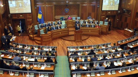 Vazhdojnë polemikat dhe ngërçi për zgjidhjen e presidentit të Kosovës