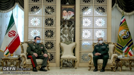 توافق برای تشکیل کارگروه مشترک دفاعی و نظامی ایران و تاجیکستان