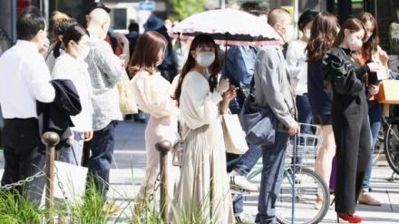 日本各地で都心の２５度など今年初の夏日を観測、真夏日の地域も