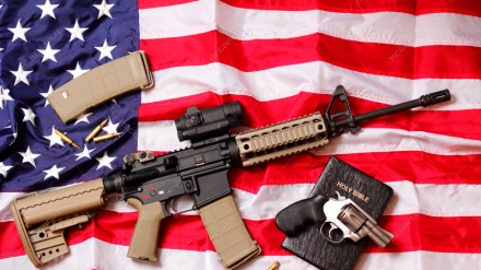 年間３万８０００人のアメリカ人が銃火器により殺害･死亡