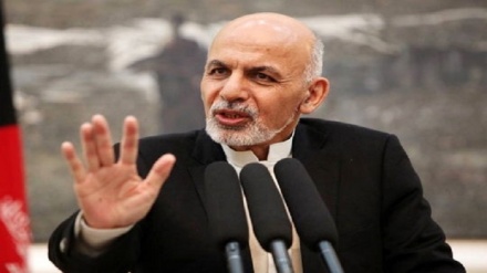 اشرف غنی: افغانستان در معرض فروپاشی قرار ندارد