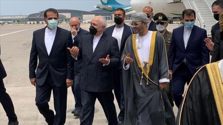 Bakan Zarif, Umman Sultanlık Ofisi Bakanı ile görüştü