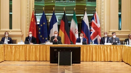 阿拉格奇率领伊朗谈判代表团前往维也纳