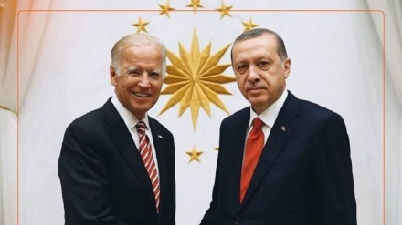 Biden njofton Erdoganin se do të njohë masakrat e armenëve si gjenocid
