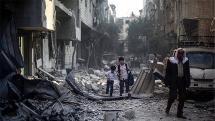 シリア外相、「シリア国民の苦境の原因は欧米諸国の経済封鎖」