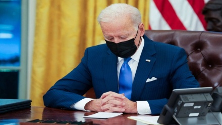 Biden breaks promise on refugee resettlement, imposing Trump’s “draconian” cap