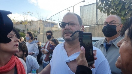 חבר כנסת עופר כסיף הוכה על ידי המשטרה הישראלית