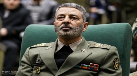 پیام فرمانده کل ارتش ایران به وابستگان و مقامات نظامی کشورهای خارجی