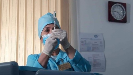 تزریق واکسن کرونا به بیش از 26 هزار  کارمند بخش درمان تاجیکستان