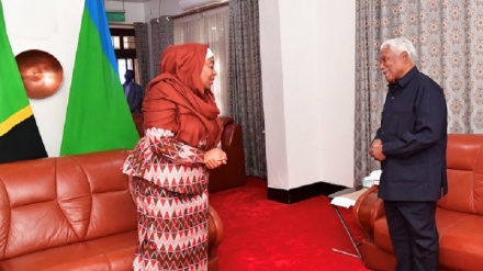 Ali Hassan Mwinyi: Rais Samia ameanza vizuri, kila mtu ana furaha